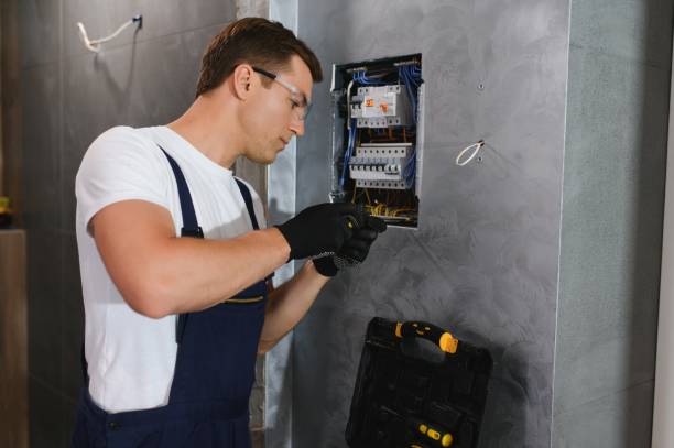 Best Electrical Contractors for Businesses  in Topeka, KS