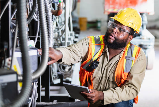 Best Local Electrician Companies  in Topeka, KS